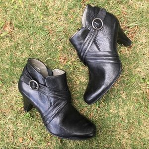 Born leather ankle boots